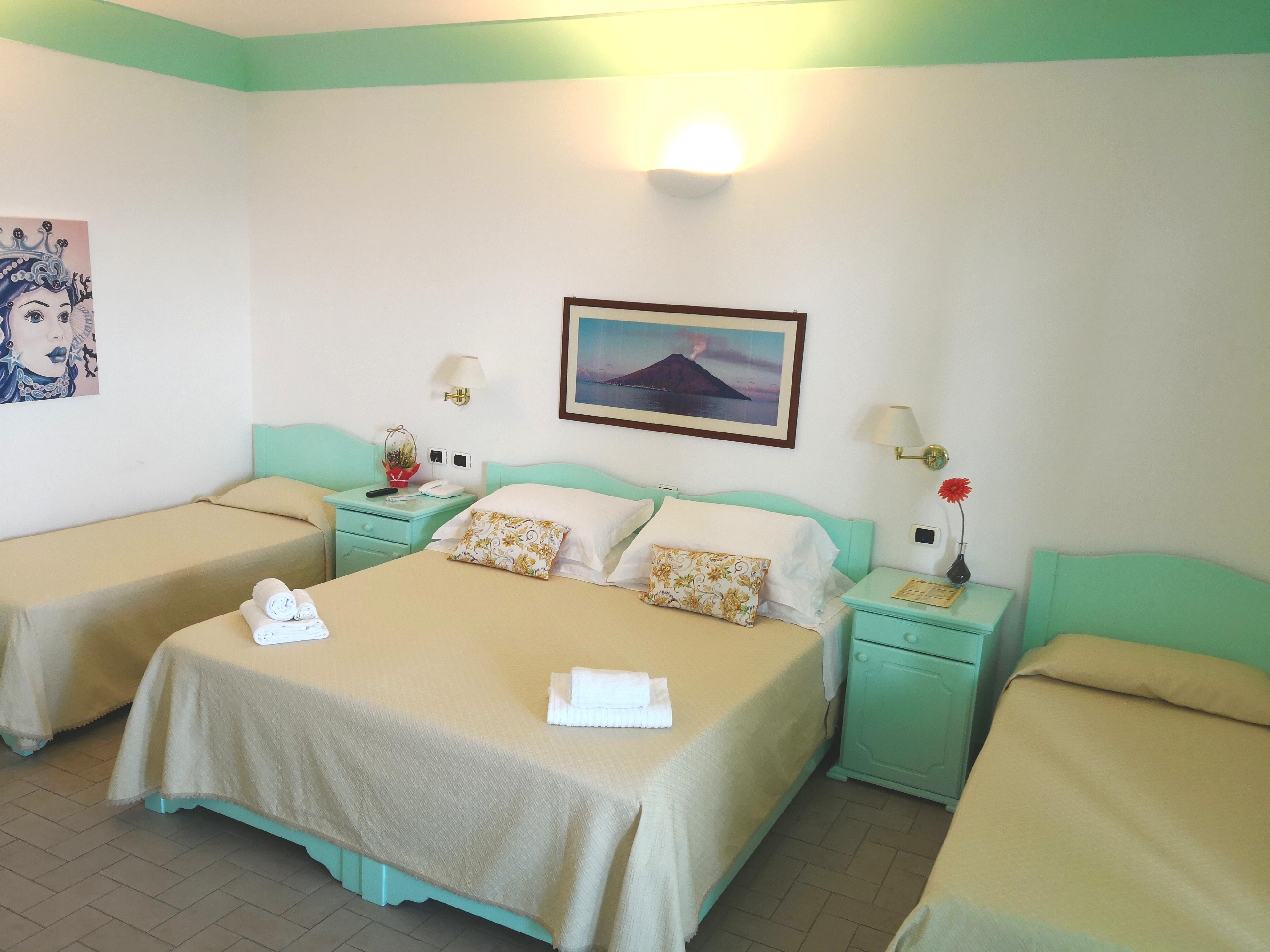 Hotel Ossidiana Stromboli Center Exterior foto